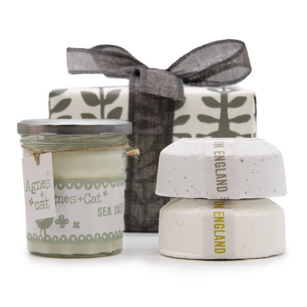 Conjunto de presente: bombas de banho Windermere e cítricas + vela Velvet Moon